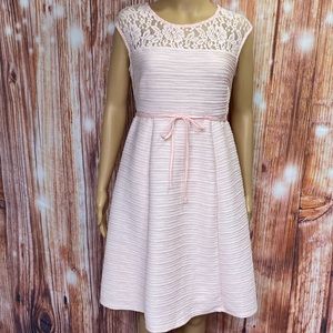 Motherhood‎ Maternity Pink Pintucked Dress